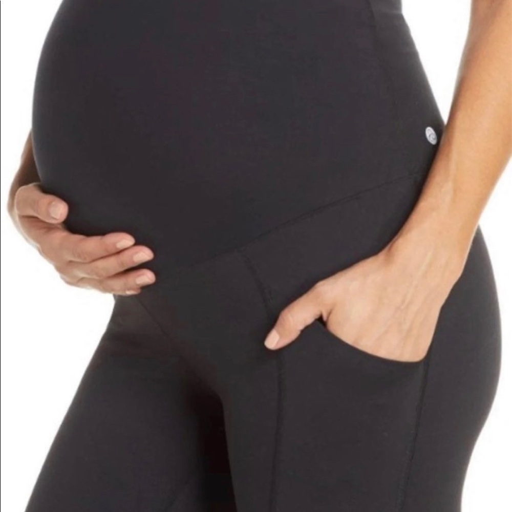 Zella/ Live In Pocket 7/8 Maternity Leggings (black).  Size S.
